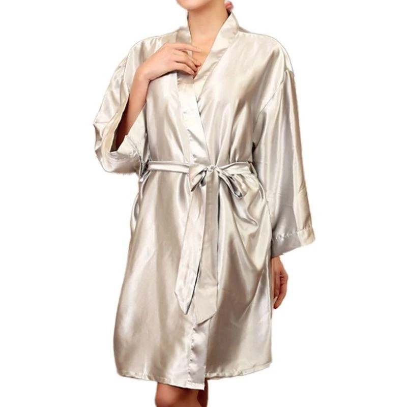 Q22D Womens Imitation Silk Short Kimono Robe Dressing Gown Open Front Color Loose Bridesmaid Bathrobe Sleepwear Nightgown
Q22D Womens Imitation Silk Short Kimono Robe Dressing Gown Open Front Color Loose Bridesmaid Bathrobe Sleepwear Nightgown