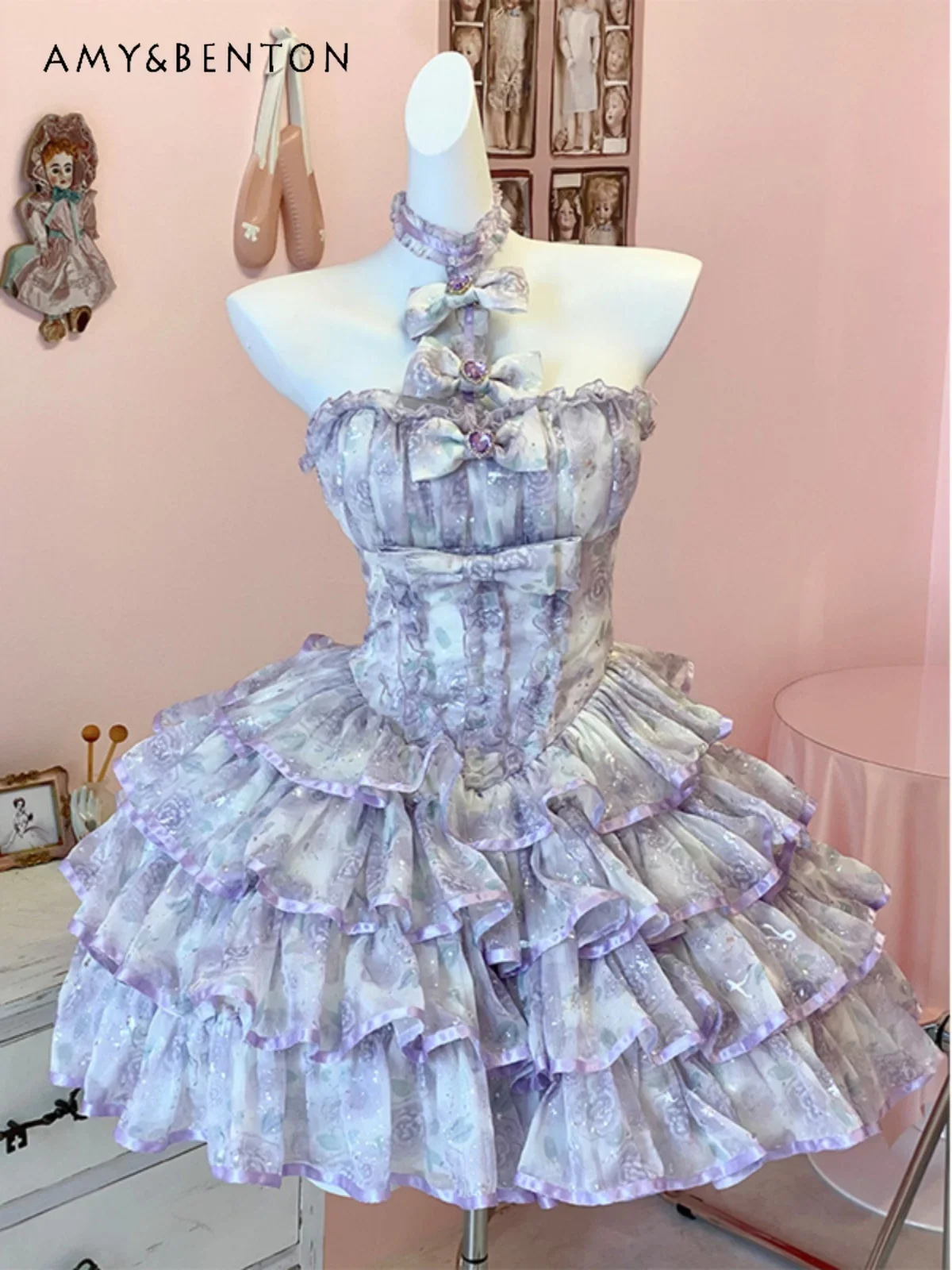 Elegant Princess Lolita Dress French Sweet Heavy Industry Bow Off-Shoulder Slim Ball Gown Dresses Kawaii Printed Sexy Dress
Elegant Princess Lolita Dress French Sweet Heavy Industry Bow Off-Shoulder Slim Ball Gown Dresses Kawaii Printed Sexy Dress