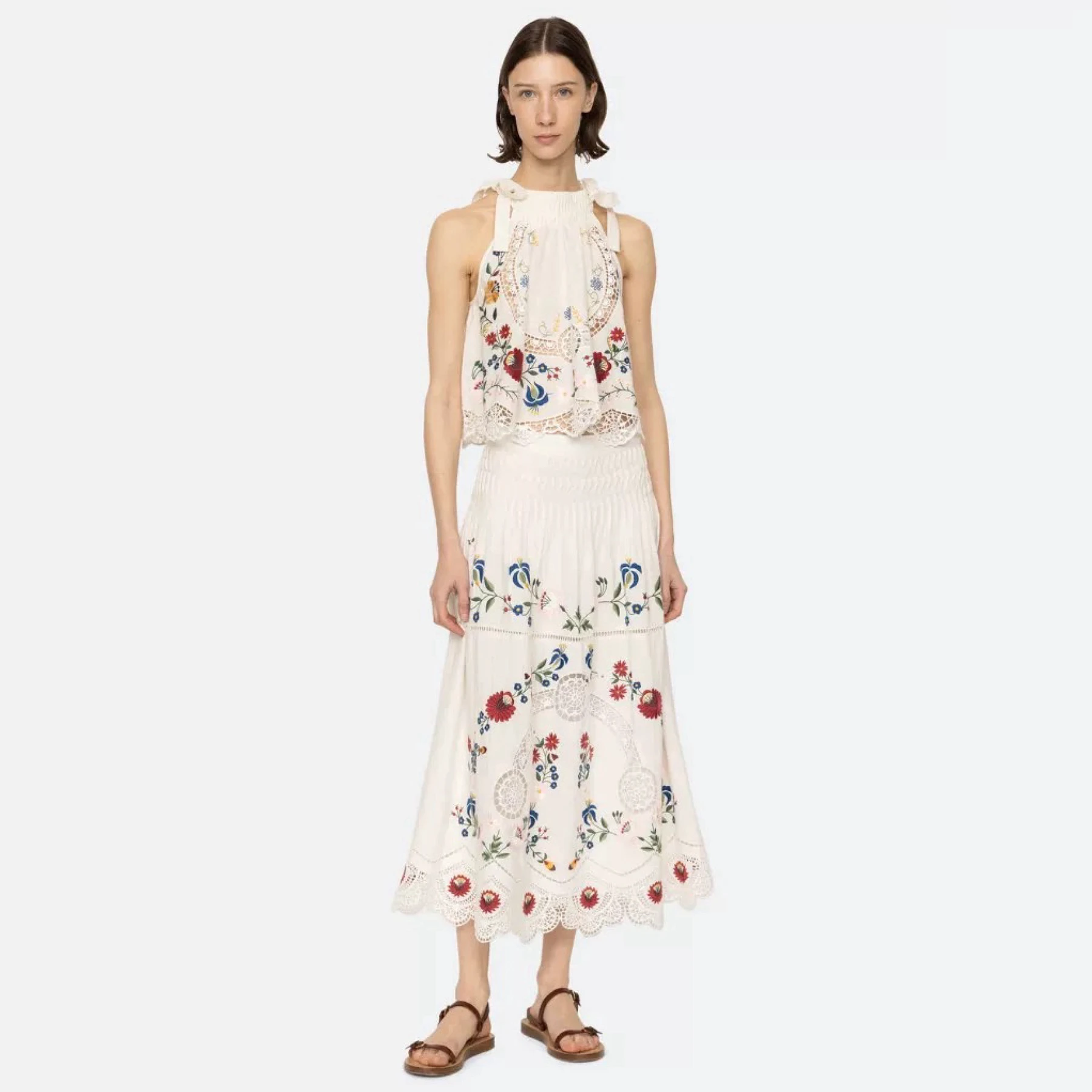 Artistic Floral Embroidery Vest Long Skirt Set Women's Fashion Autumn Outfit Cotton Blend round Neck Short Sleeve
Artistic Floral Embroidery Vest Long Skirt Set Women's Fashion Autumn Outfit Cotton Blend round Neck Short Sleeve