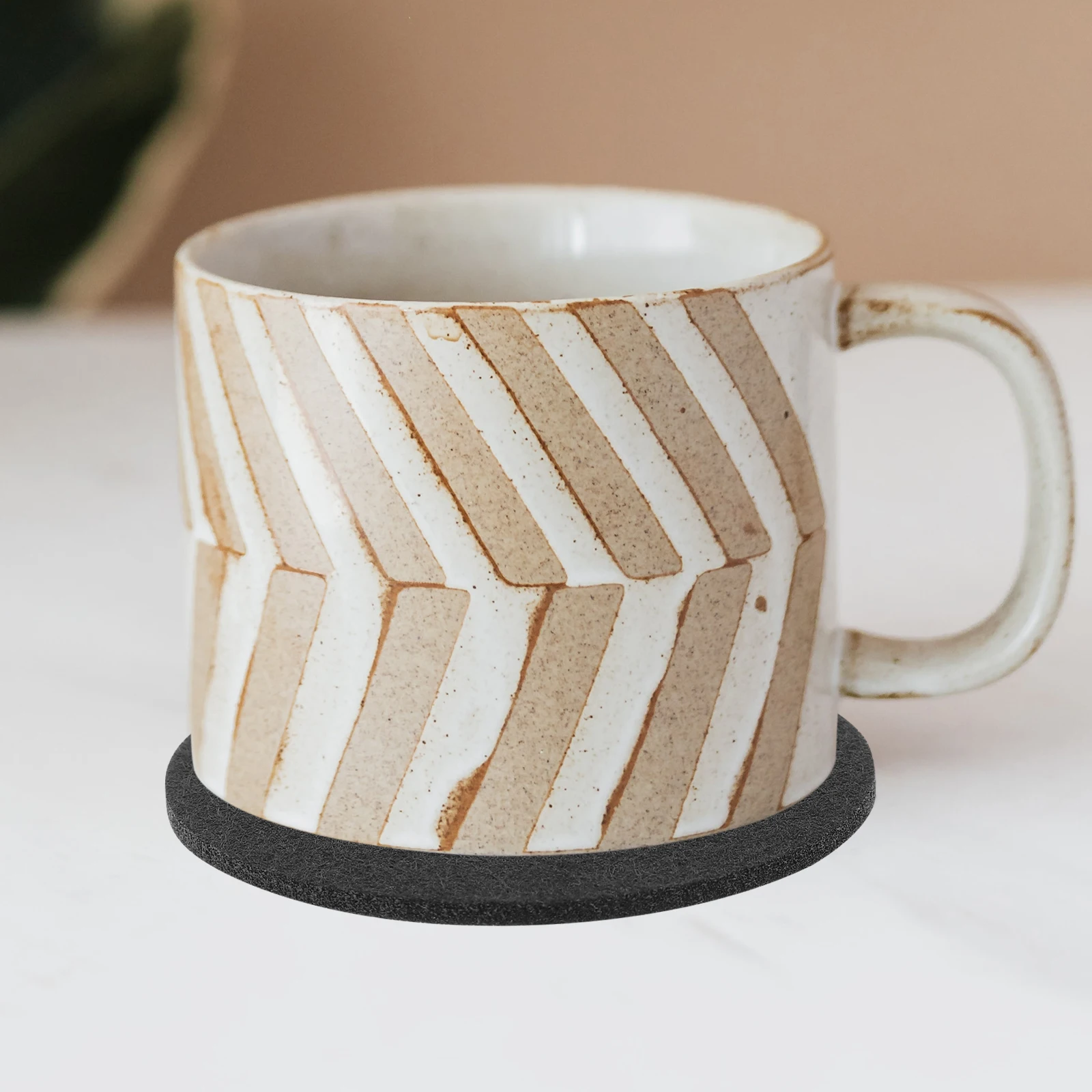 50pcs Felt Coasters Cup Mat Simple Decorative Placemats Office Desk Home Furnishings Practical Insulation Protect
50pcs Felt Coasters Cup Mat Simple Decorative Placemats Office Desk Home Furnishings Practical Insulation Protect