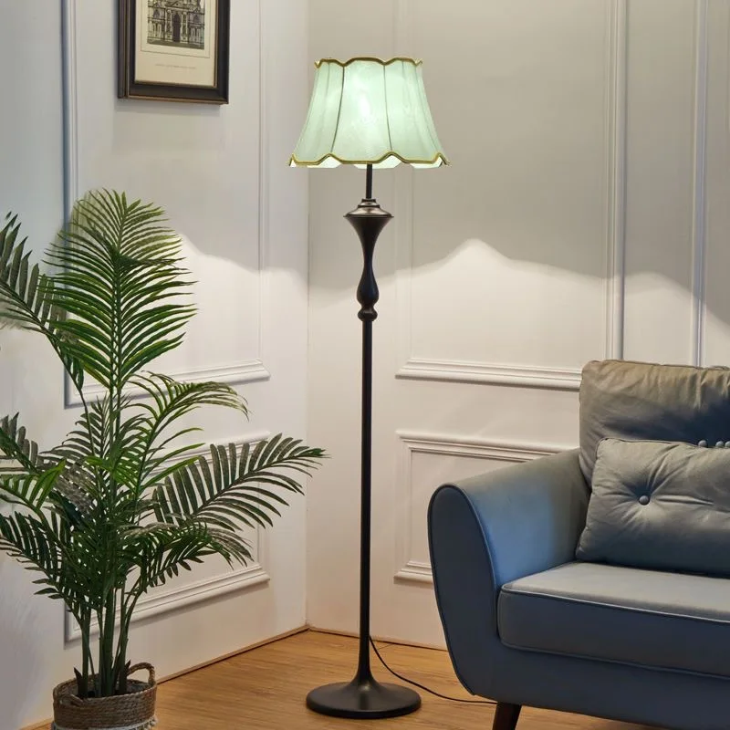 Creative American Retro Simple Eye-Friendly Floor Lamp Living Room Bedroom Garden Coffee Table Shelf Standing Light Fixture Soft
Creative American Retro Simple Eye-Friendly Floor Lamp Living Room Bedroom Garden Coffee Table Shelf Standing Light Fixture Soft