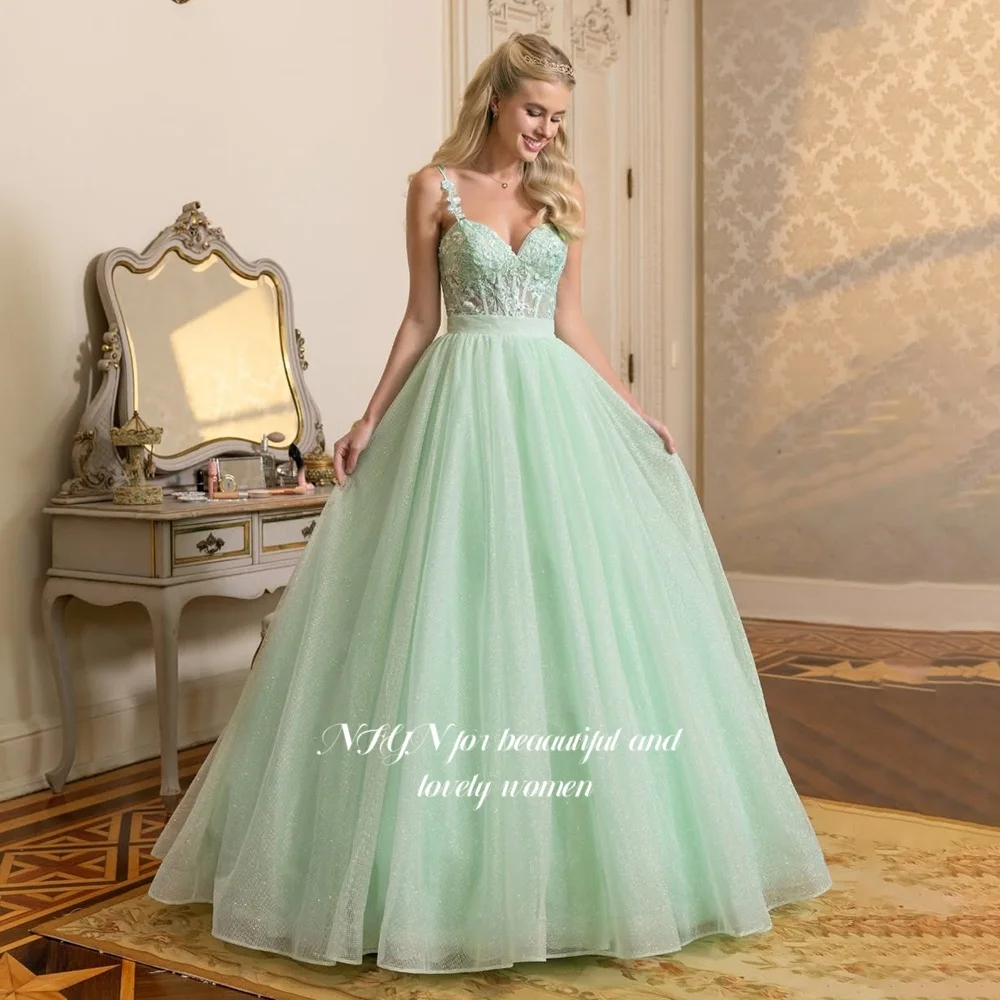 NFYN A Line Prom Gown Sweetheart Evening Party Dress Lace Applique Spaghetti Straps Princess Gowns for Women Customized
NFYN A Line Prom Gown Sweetheart Evening Party Dress Lace Applique Spaghetti Straps Princess Gowns for Women Customized