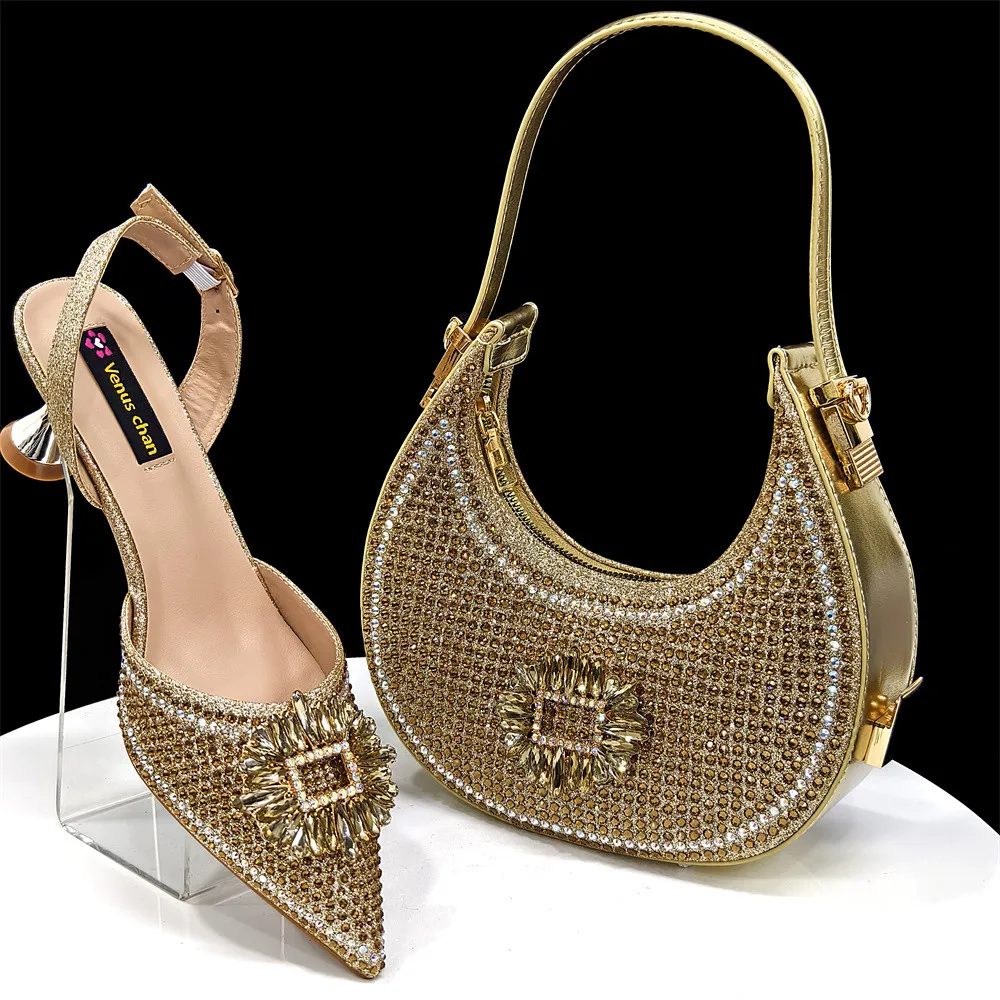 Med Heel Shoes for Women Hollowed Out Embroidery Rhinestone Italian Design Golden Color Pointed-Toe Shoes and Bags Set
Med Heel Shoes for Women Hollowed Out Embroidery Rhinestone Italian Design Golden Color Pointed-Toe Shoes and Bags Set