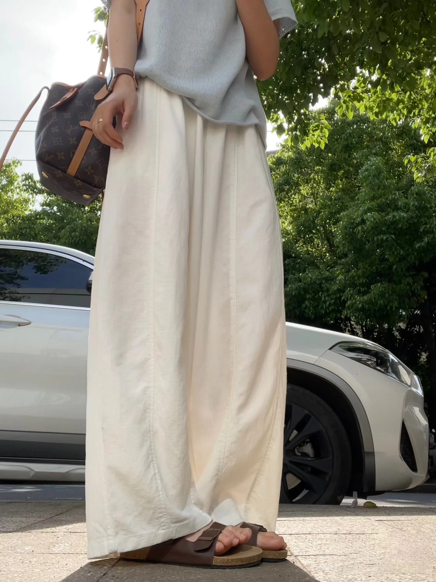White Ice Silk Cotton Linen Wide Leg Pants Women Summer Thin Sun Protection Casual Loose Fit Natural Waist Elastic Waistband
White Ice Silk Cotton Linen Wide Leg Pants Women Summer Thin Sun Protection Casual Loose Fit Natural Waist Elastic Waistband