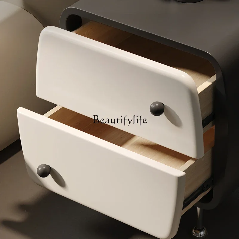 Italian minimalist bedside table, bedroom small apartment, modern minimalist light luxury bedside table
Italian minimalist bedside table, bedroom small apartment, modern minimalist light luxury bedside table