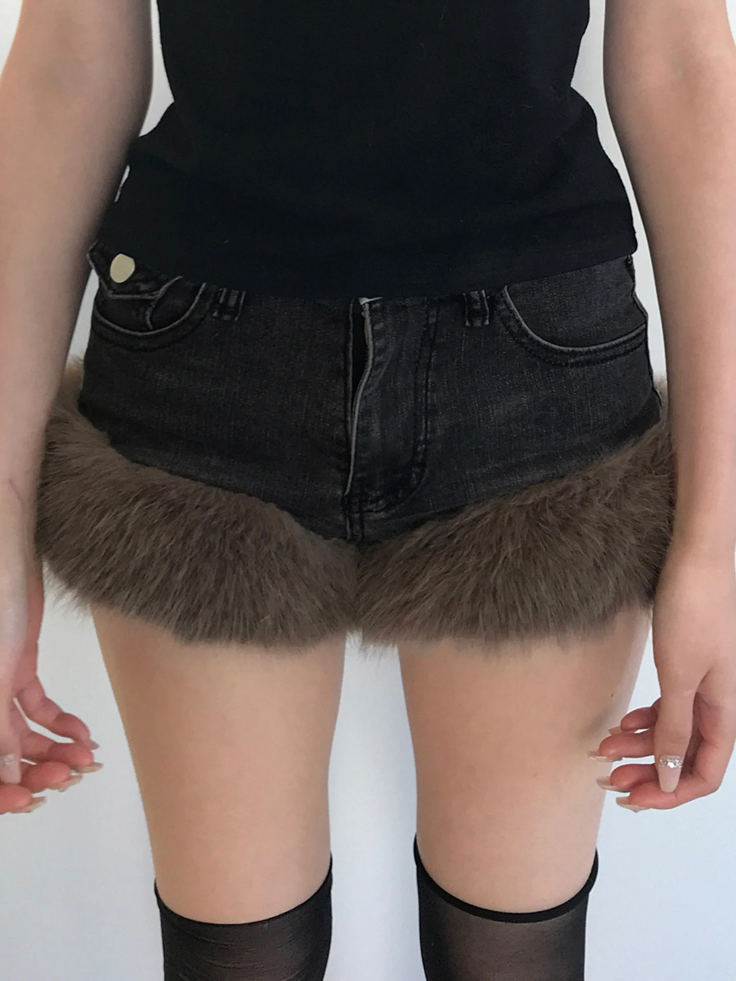 WEEKEEP American Style Low Waist Patchwork Design Sensual Short Jeans Shorts Versatile Slimming Hot Pants Street Style Denim
WEEKEEP American Style Low Waist Patchwork Design Sensual Short Jeans Shorts Versatile Slimming Hot Pants Street Style Denim