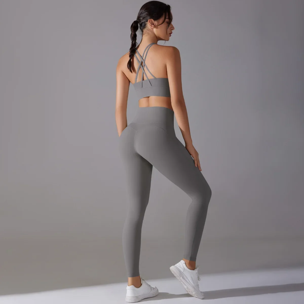 Seamless Yoga Sets Sports Fitness High Waist Hip-lifting Backless Sports Bra Pants Suit Workout Gym Leggings Sets for Women
Seamless Yoga Sets Sports Fitness High Waist Hip-lifting Backless Sports Bra Pants Suit Workout Gym Leggings Sets for Women