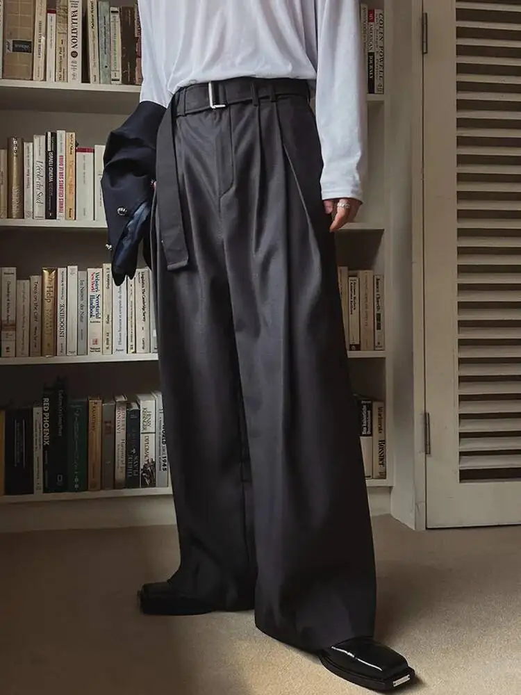 Новые простые мужские костюмные брюки, однотонные двойные плиссированные повседневные мужские брюки, прямые широкие брюки, свободный мужской низ, осень 2023 г.
Новые простые мужские костюмные брюки, однотонные двойные плиссированные повседневные мужские брюки, прямые широкие брюки, свободный мужской низ, осень 2023 г.