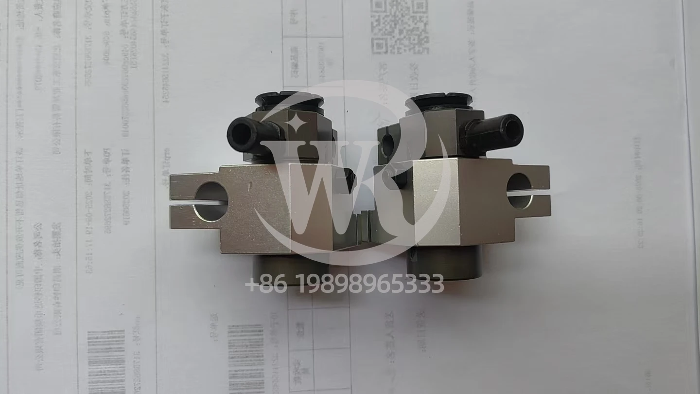 Komori 1 PAIR High Quality LS40 Hand-adjusted Suction Nozzle Sucker for Komori fedder Parts
Komori 1 PAIR High Quality LS40 Hand-adjusted Suction Nozzle Sucker for Komori fedder Parts