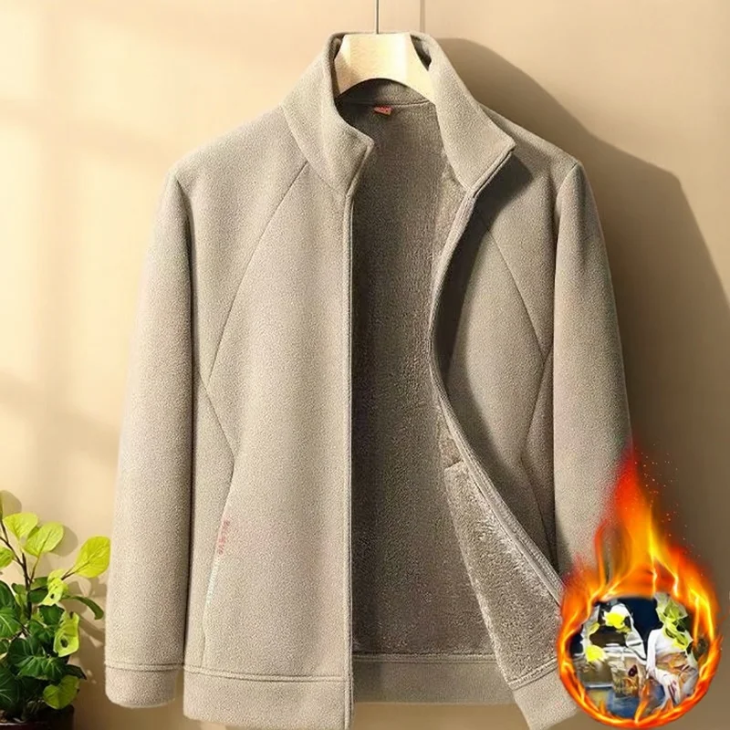 Мужская утепленная зимняя куртка оверсайз из полиэстера на молнии, новая коллекция 2025 года
Мужская утепленная зимняя куртка оверсайз из полиэстера на молнии, новая коллекция 2025 года