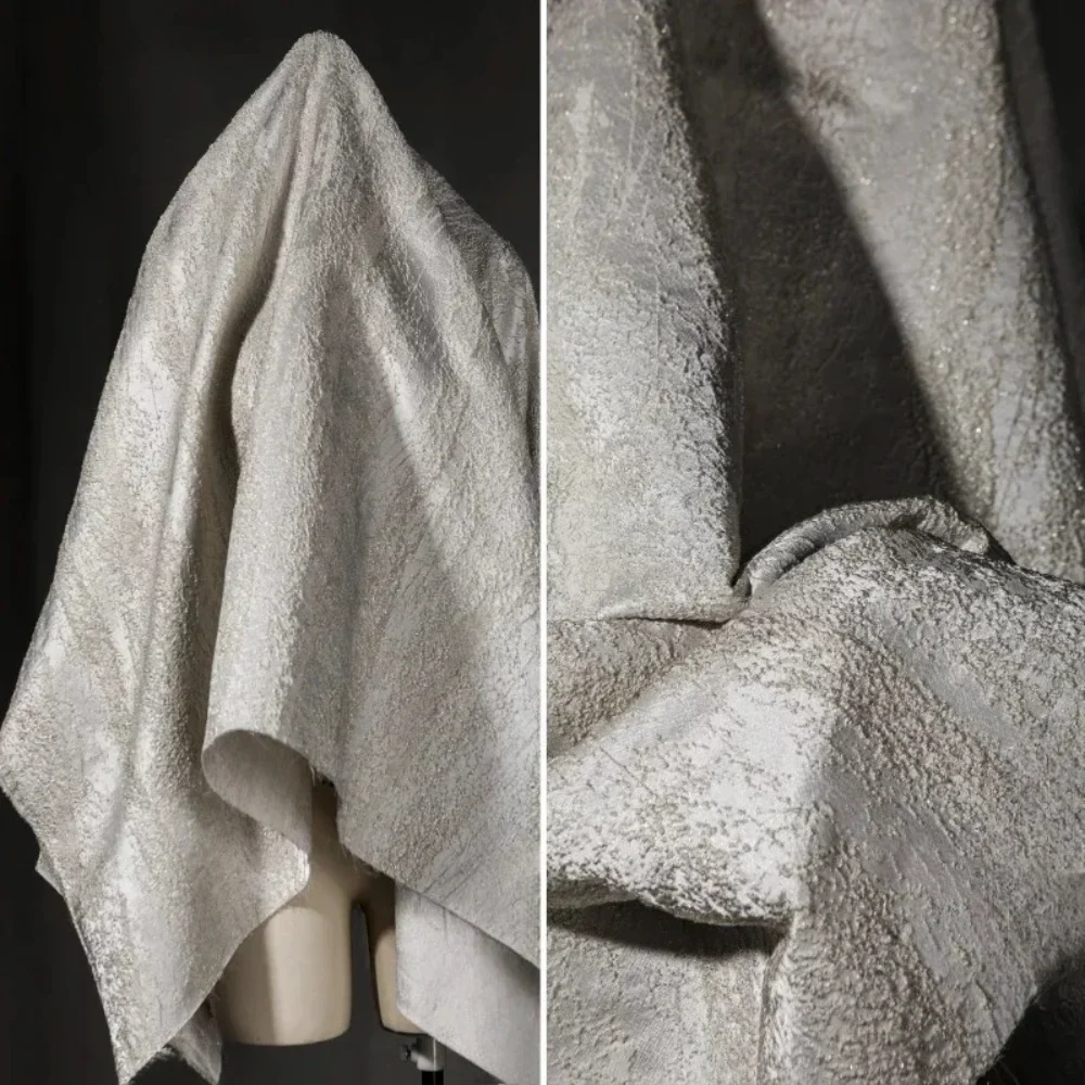 Jacquard Texture Fabric White Black Particle Coat Clothing Designer Wholesale Cloth For diy Sewing Meters Polyester Material
Jacquard Texture Fabric White Black Particle Coat Clothing Designer Wholesale Cloth For diy Sewing Meters Polyester Material