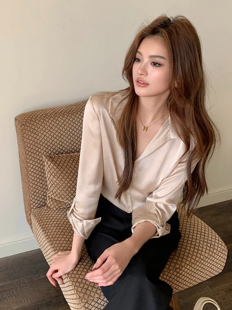 Elegant Long Sleeve Satin Shirt Professional French Style Loose Fit Collar Women's Premium Shirt Spring Autumn New Arrival
Elegant Long Sleeve Satin Shirt Professional French Style Loose Fit Collar Women's Premium Shirt Spring Autumn New Arrival