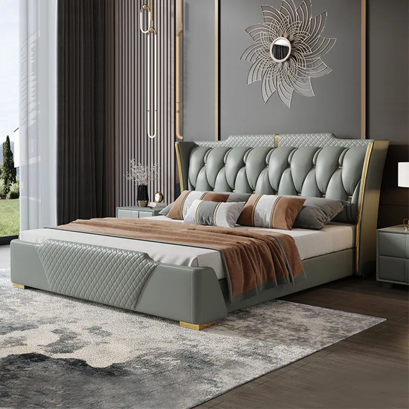 Light luxury leather bed Modern simple 1.8 meters double bed Master bedroom large leather bed High-end atmospheric
Light luxury leather bed Modern simple 1.8 meters double bed Master bedroom large leather bed High-end atmospheric