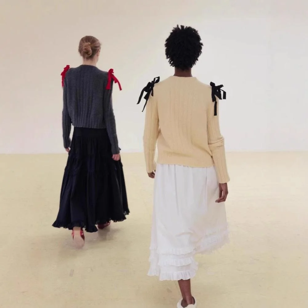 Новое зимнее женское вязаное пальто FG0, круглый трикотаж Ne Long Sve с завязками, уличный кардиган из акрилового спандекса
Новое зимнее женское вязаное пальто FG0, круглый трикотаж Ne Long Sve с завязками, уличный кардиган из акрилового спандекса