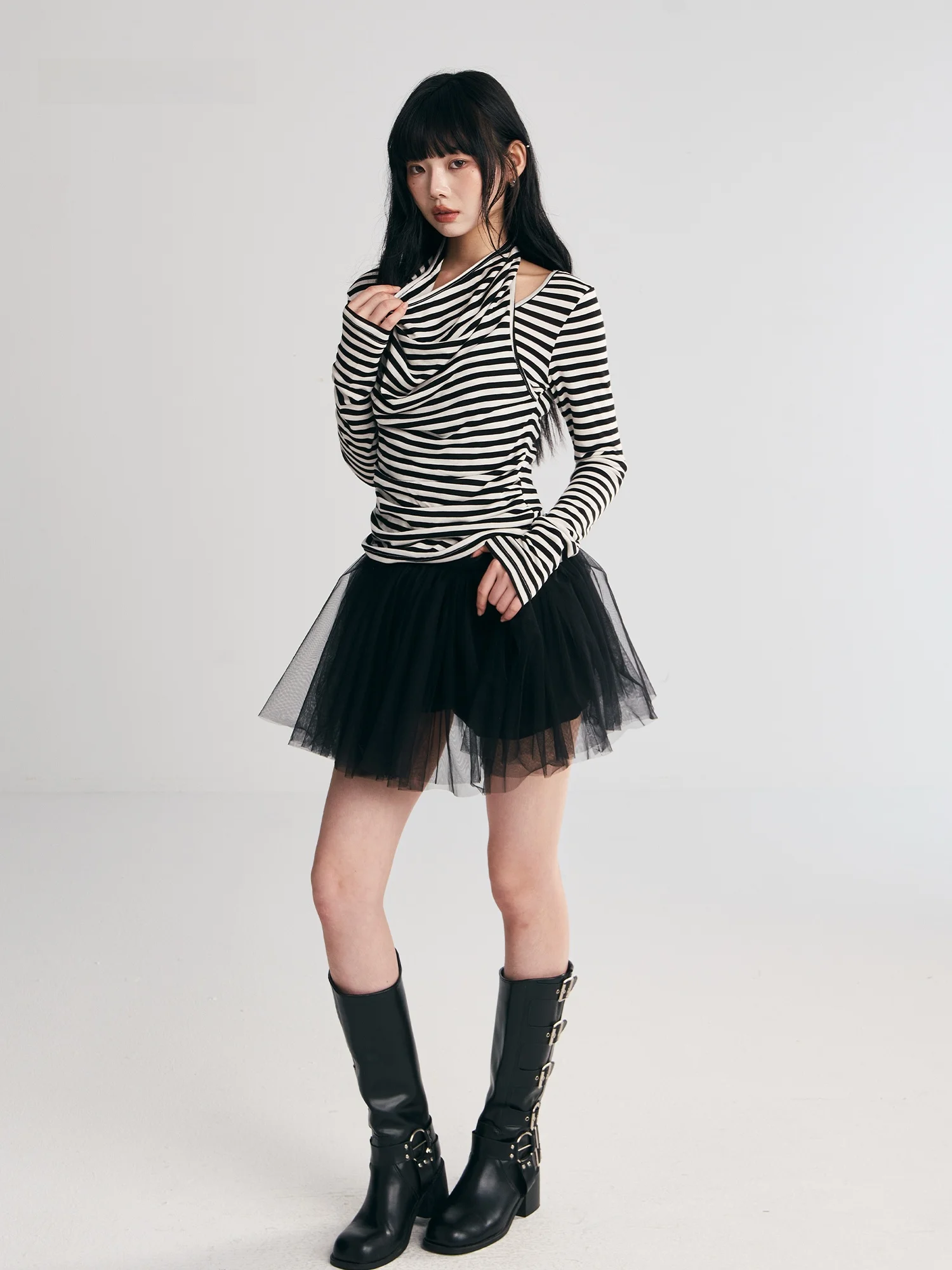 Женский трикотажный топ Andasaya: приталенный, в полоску, повседневный, из смесового хлопка, с уникальным дизайном
Женский трикотажный топ Andasaya: приталенный, в полоску, повседневный, из смесового хлопка, с уникальным дизайном