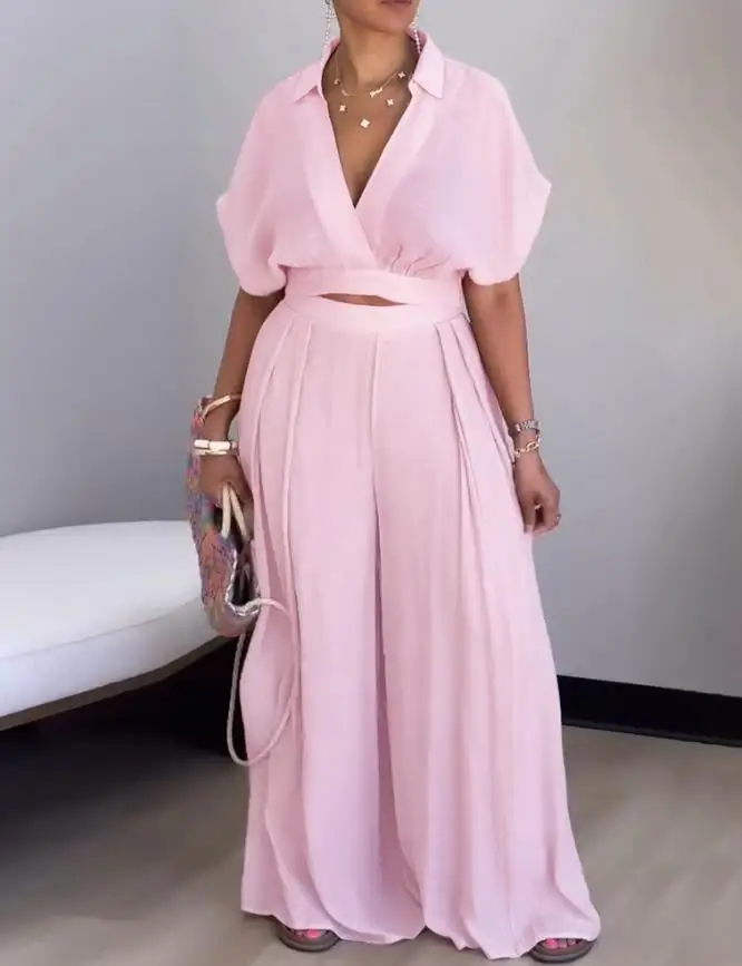 2 Pieces Outfit Turn-down Collar Batwing Sleeve Crop Top and Casual High Waist Wide Leg Pants Set
2 Pieces Outfit Turn-down Collar Batwing Sleeve Crop Top and Casual High Waist Wide Leg Pants Set
