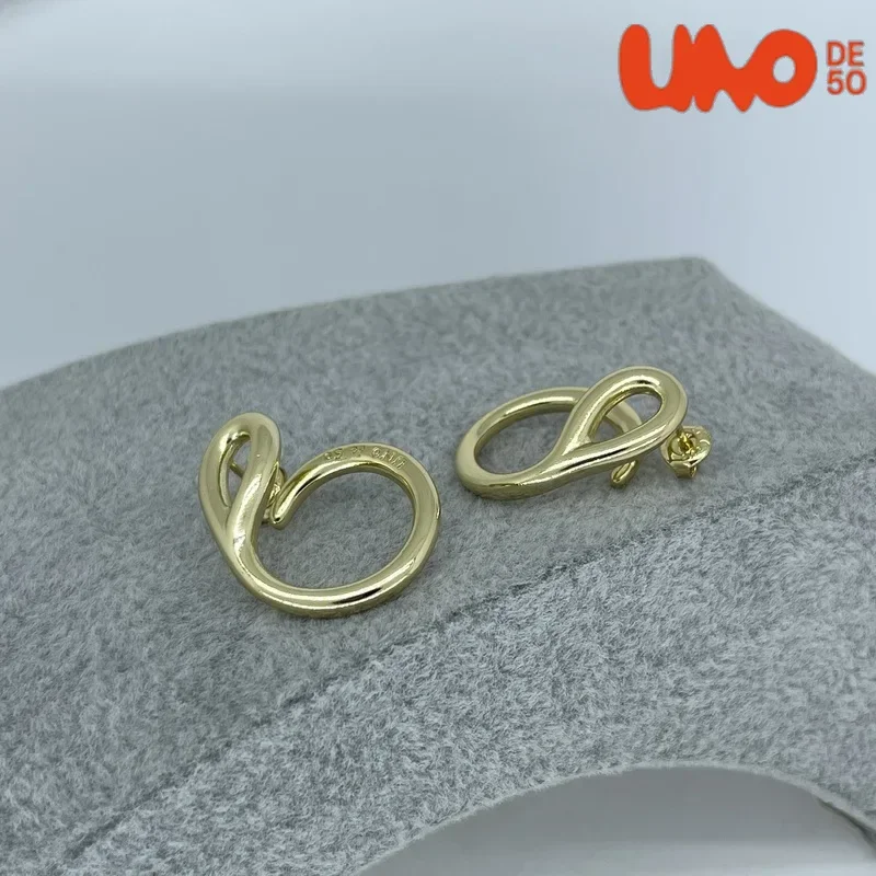 2025 Selling UNO De 50 Earrings, High-quality Silver-plated S925 Jewelry, Party Daily Collocation Leading Fashion Romantic Gift
2025 Selling UNO De 50 Earrings, High-quality Silver-plated S925 Jewelry, Party Daily Collocation Leading Fashion Romantic Gift