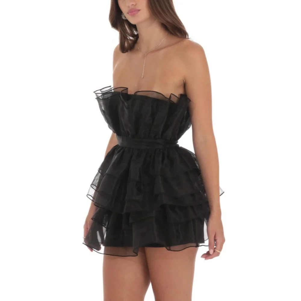 Sexy Short Tulle Prom Gowns A Line Hip-covering Evening Dress Strapless Party Dresses New Arrival فساتين سهرة
Sexy Short Tulle Prom Gowns A Line Hip-covering Evening Dress Strapless Party Dresses New Arrival فساتين سهرة