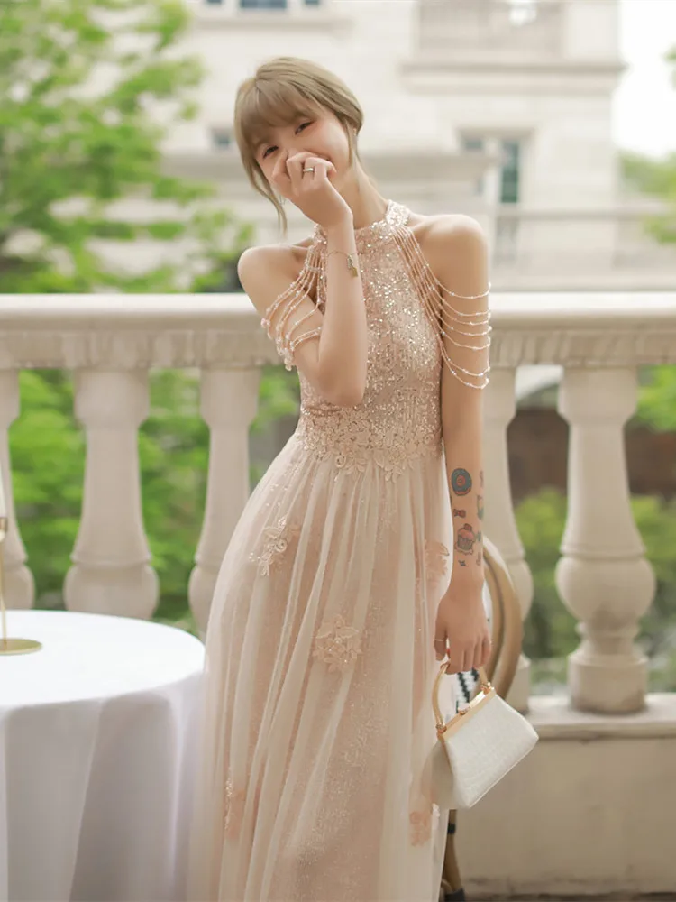 Элегантное вечернее платье для женщин 2026 года, бальное, с вышивкой и бахромой, летнее, длинное, с завышенной талией, для торжественных мероприятий
Элегантное вечернее платье для женщин 2026 года, бальное, с вышивкой и бахромой, летнее, длинное, с завышенной талией, для торжественных мероприятий