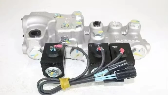 Develon Doosan Hyunda I Bob Cat Original Genuine Solenoid Valve 410135-01300A Spare Parts K1047557
Develon Doosan Hyunda I Bob Cat Original Genuine Solenoid Valve 410135-01300A Spare Parts K1047557