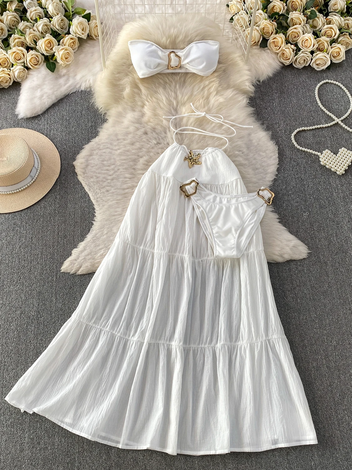 Vacation Style Bikini Set Sexy Metal Buckle Short High Waist Ruffle Sleeveless Vest with Chest Pad Long Skirt Three Piece Suit
Vacation Style Bikini Set Sexy Metal Buckle Short High Waist Ruffle Sleeveless Vest with Chest Pad Long Skirt Three Piece Suit