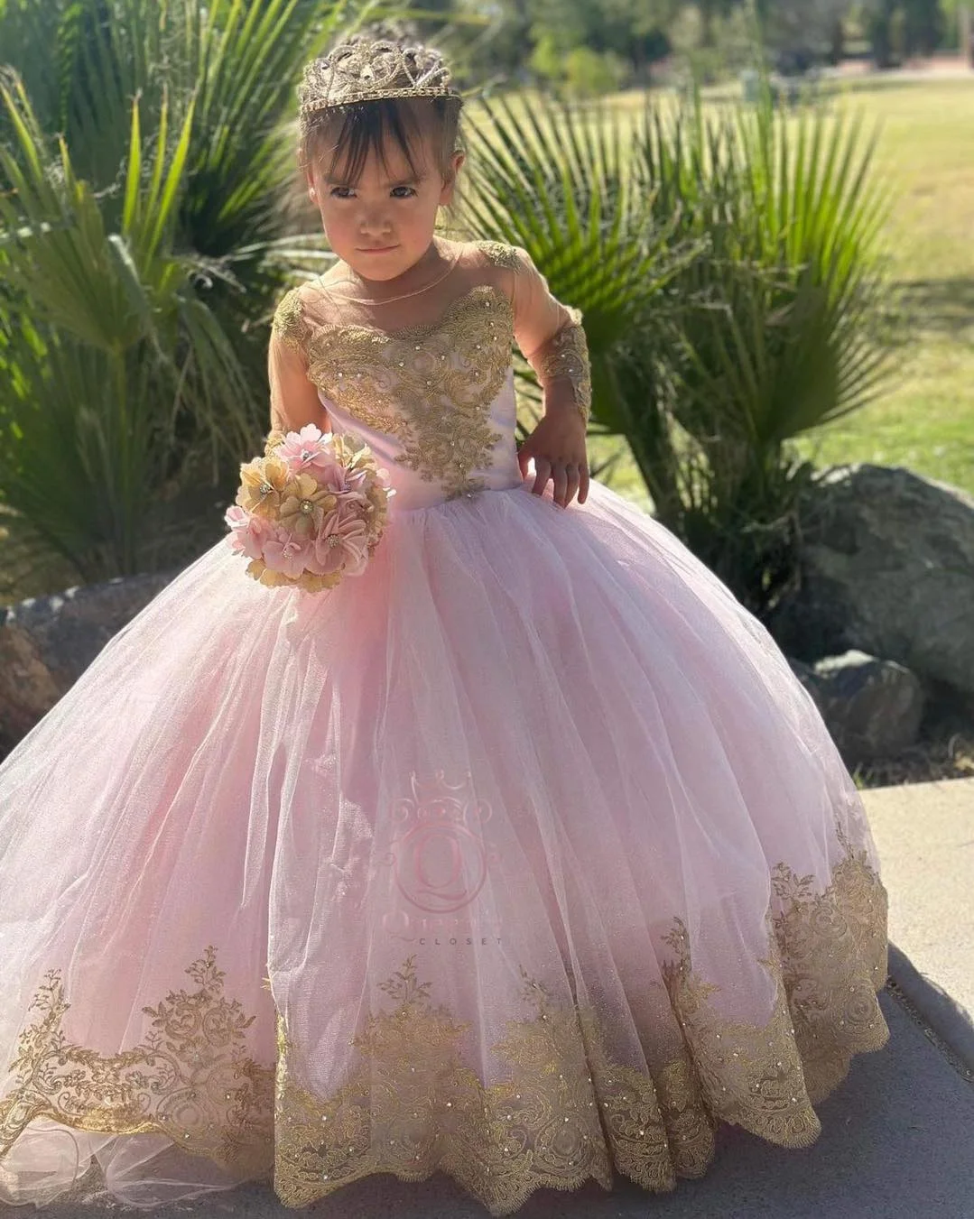 Princess Pink First Communion Gown Gold Applique Full Sleeve Puffy Girls Birthday Party Flower Girl Dress For Wedding Custom
Princess Pink First Communion Gown Gold Applique Full Sleeve Puffy Girls Birthday Party Flower Girl Dress For Wedding Custom