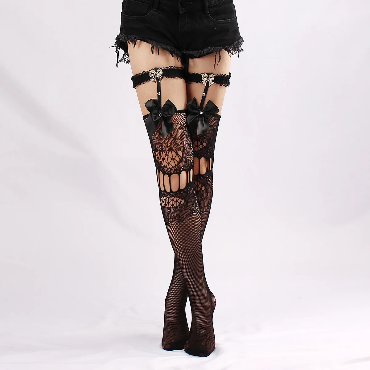 Bow Tie Stockings Women Socks Evening Party Dress Wear Fishnet Stockings Hollow Out Mesh Patchwork Lace Socks Lingerie Women
Bow Tie Stockings Women Socks Evening Party Dress Wear Fishnet Stockings Hollow Out Mesh Patchwork Lace Socks Lingerie Women