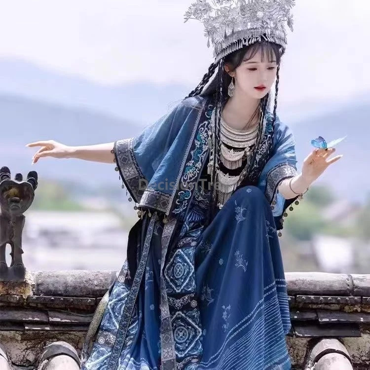 2025 new Hmongb girls' hanfu chinese ethnic style daily traditional ancient clothing exquisite characteristic exotic hanfu set
2025 new Hmongb girls' hanfu chinese ethnic style daily traditional ancient clothing exquisite characteristic exotic hanfu set