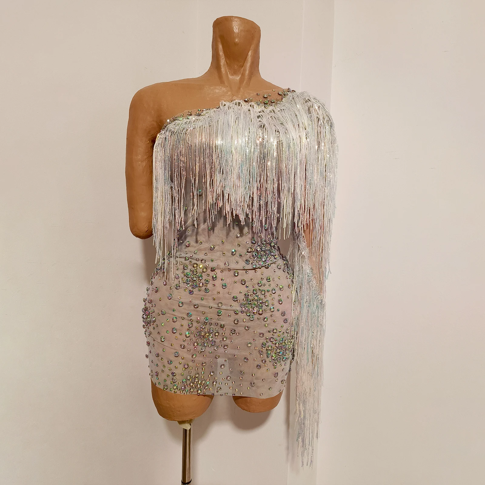 Women Sexy One Shoulder Nude Sheer Mesh Bodycon Mini Dress Sparkly Rhinestone Fringe Iridescent Prom Photoshoot Stage Costume
Women Sexy One Shoulder Nude Sheer Mesh Bodycon Mini Dress Sparkly Rhinestone Fringe Iridescent Prom Photoshoot Stage Costume