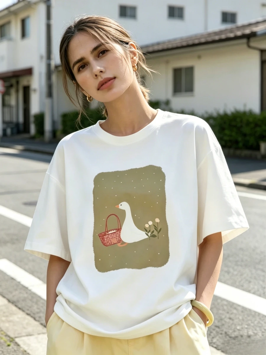 100% Cotton Women's Fashionable Printed T-shirt 230g/m³ Printing Short Sleeve Casual Vintage Fashion Hip Hop Loose Top
100% Cotton Women's Fashionable Printed T-shirt 230g/m³ Printing Short Sleeve Casual Vintage Fashion Hip Hop Loose Top