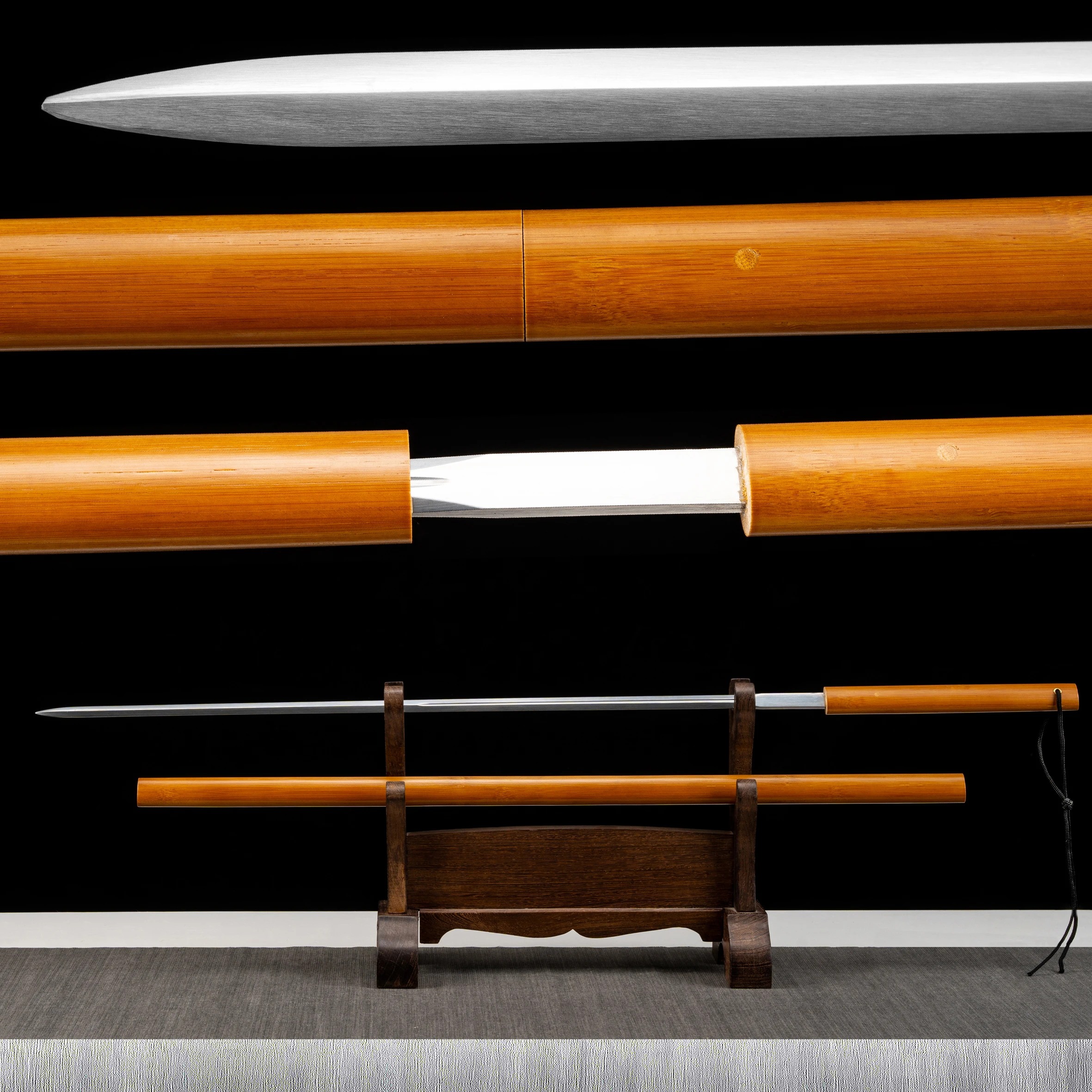 Yellow Bamboo Cane Sword with Bamboo Scabbard Full Tang Construction Suitable Kung Fu Training Martial Arts Outdoor Unsharpened
Yellow Bamboo Cane Sword with Bamboo Scabbard Full Tang Construction Suitable Kung Fu Training Martial Arts Outdoor Unsharpened