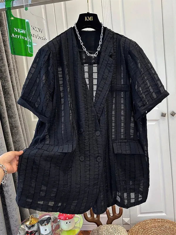 plus Size Summer Lightweight V-Neck Shoulder Pad Chiffon Shirt Women Loose Suit Top Casual Style Grid Pattern Short Sleeve
plus Size Summer Lightweight V-Neck Shoulder Pad Chiffon Shirt Women Loose Suit Top Casual Style Grid Pattern Short Sleeve