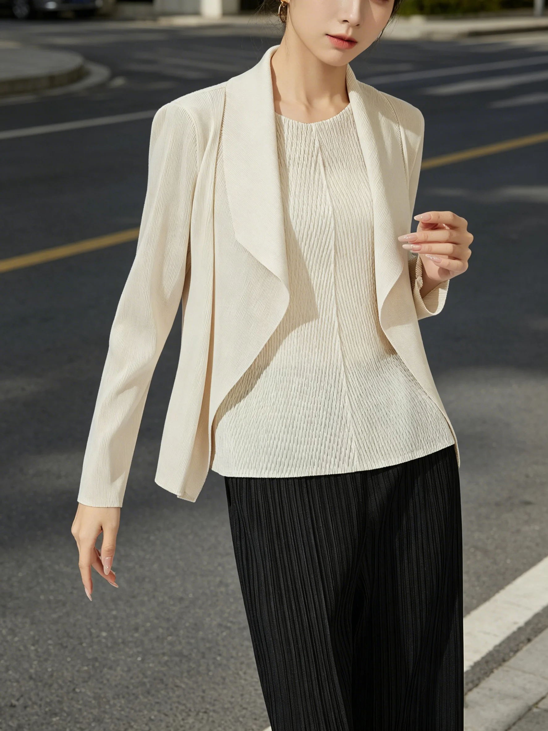 Slim Fit Fashion Set Three Piece Suit Women's Commute Style Short Coat High Waist Pants Color Summer Outfit Ensemble
Slim Fit Fashion Set Three Piece Suit Women's Commute Style Short Coat High Waist Pants Color Summer Outfit Ensemble