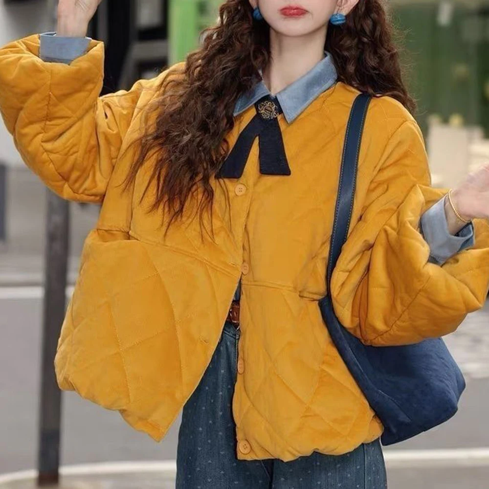 Korean design sense round neck cotton bread jacket women's 2025 autumn and winter new loose thickened top tide
Korean design sense round neck cotton bread jacket women's 2025 autumn and winter new loose thickened top tide