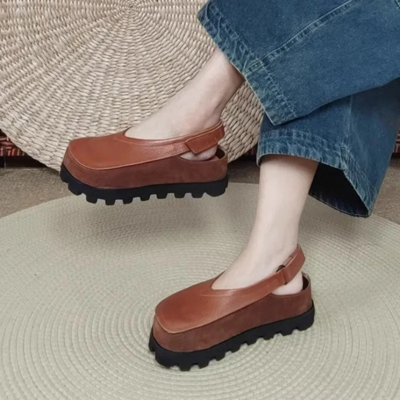 Retro Casual Thick-soled Sandals for Women in The Summer of 2025,Soft-soled,Simple and Versatile Height-increasing Women's Shoes
Retro Casual Thick-soled Sandals for Women in The Summer of 2025,Soft-soled,Simple and Versatile Height-increasing Women's Shoes