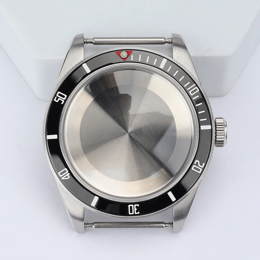 39mm Men Watch Case Stainless Steel Diving Cases Domed Sapphire for NH35 NH36 NH34 7S26 4R Movt BB58 Assemble Parts Accessory
39mm Men Watch Case Stainless Steel Diving Cases Domed Sapphire for NH35 NH36 NH34 7S26 4R Movt BB58 Assemble Parts Accessory
