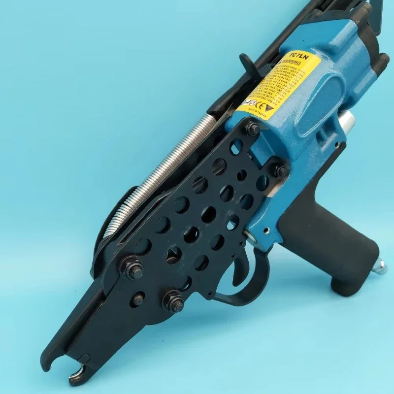 C17 c ring pliers pneumatic C ring gun nail pig ring nail gun SC760A air gun staple
C17 c ring pliers pneumatic C ring gun nail pig ring nail gun SC760A air gun staple