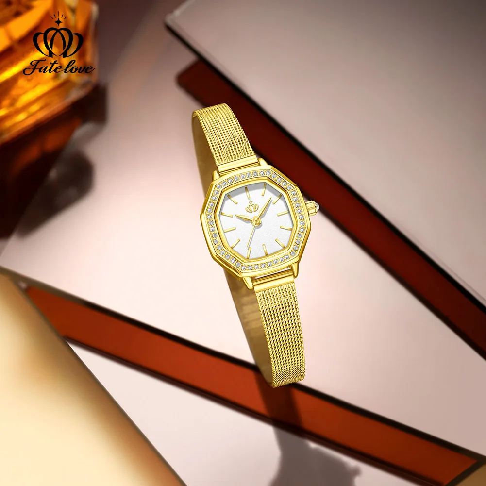 FATE LOVE Brand Women's Fashion Quartz Watch Waterproof 924
FATE LOVE Brand Women's Fashion Quartz Watch Waterproof 924