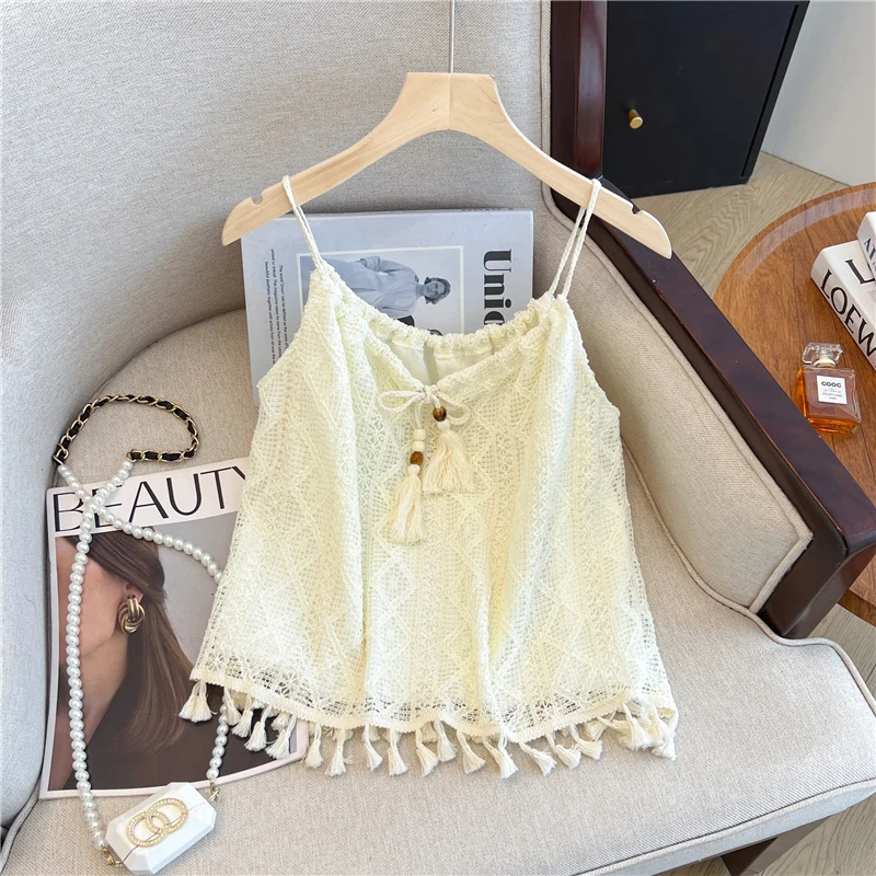 2025 Summer Women's Bohemian Style Spaghetti Straps Loose Plus Size Lace Tops Sexy Off The Shoulder Camis Female T-Shirts KE8418
2025 Summer Women's Bohemian Style Spaghetti Straps Loose Plus Size Lace Tops Sexy Off The Shoulder Camis Female T-Shirts KE8418