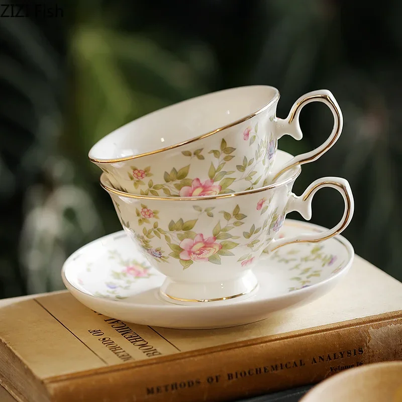 Gold-plated Classical Ceramic Cup&saucer Mugs Dining Table Coffee Mug Milk Cups Afternoon Tea Teacup Fruits Juice Container
Gold-plated Classical Ceramic Cup&saucer Mugs Dining Table Coffee Mug Milk Cups Afternoon Tea Teacup Fruits Juice Container