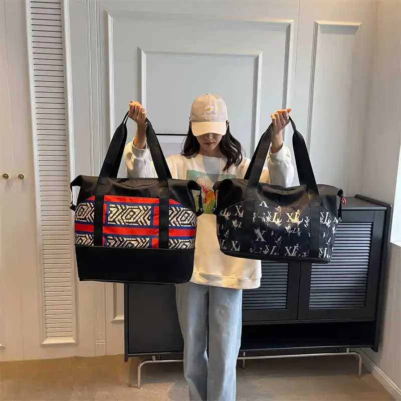Large Capacity Travel Bag Letter Pattern Stroller Cover Maternity Storage Bag Handheld Luggage Single Shoulder Crossbody Bag
Large Capacity Travel Bag Letter Pattern Stroller Cover Maternity Storage Bag Handheld Luggage Single Shoulder Crossbody Bag