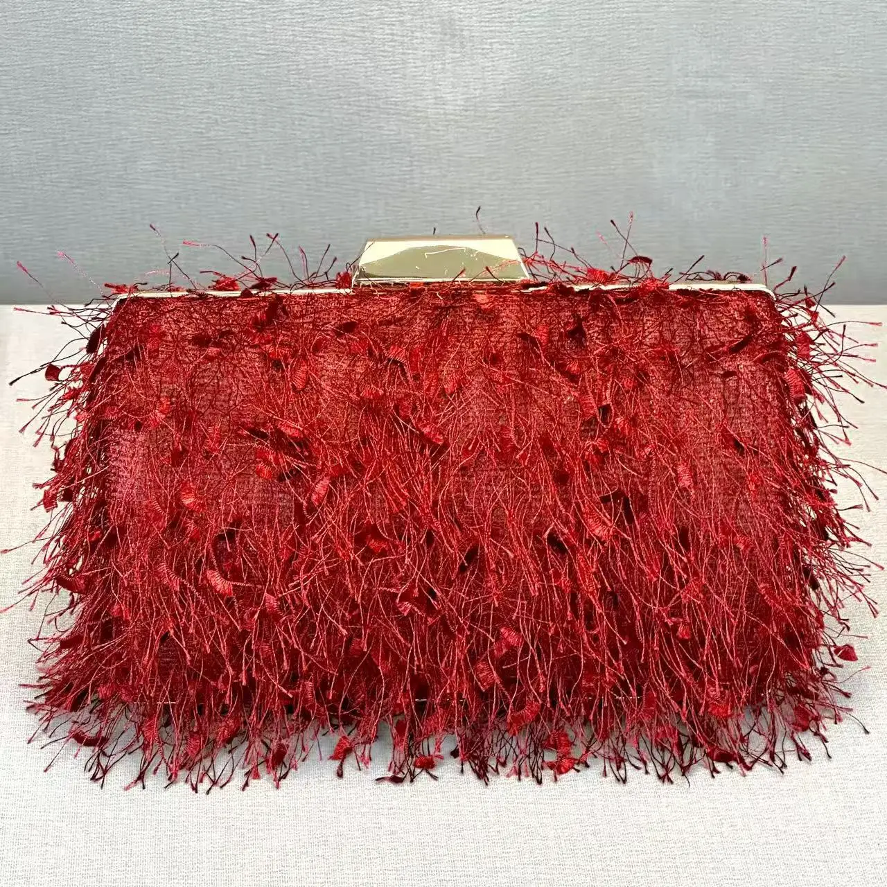 Женская сумка с кисточками, модная знаменитость, банкетная вечеринка, ручка через плечо на одно плечо
Женская сумка с кисточками, модная знаменитость, банкетная вечеринка, ручка через плечо на одно плечо