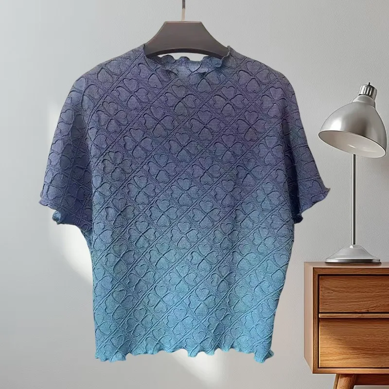 Miyake плиссированная летняя новая свободная модная универсальная футболка с круглым вырезом и короткими рукавами, простые повседневные женские эластичные топы
Miyake плиссированная летняя новая свободная модная универсальная футболка с круглым вырезом и короткими рукавами, простые повседневные женские эластичные топы