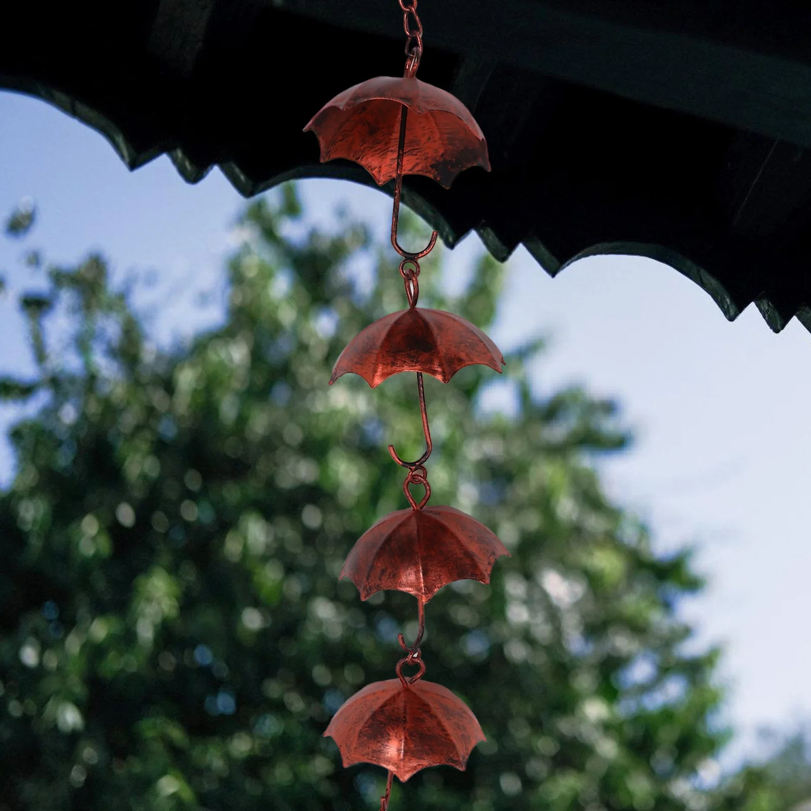 Hanging Rain Chain for Gutter Downspout Elegant Iron Rain Gutter Chains with Fine Workmanship Multi-Functional Outdoor Decor
Hanging Rain Chain for Gutter Downspout Elegant Iron Rain Gutter Chains with Fine Workmanship Multi-Functional Outdoor Decor