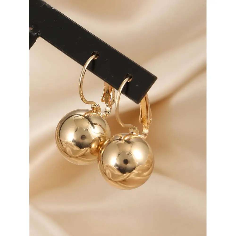 Fashion Ball Decor Earrings For Women For Daily Decoration
Fashion Ball Decor Earrings For Women For Daily Decoration