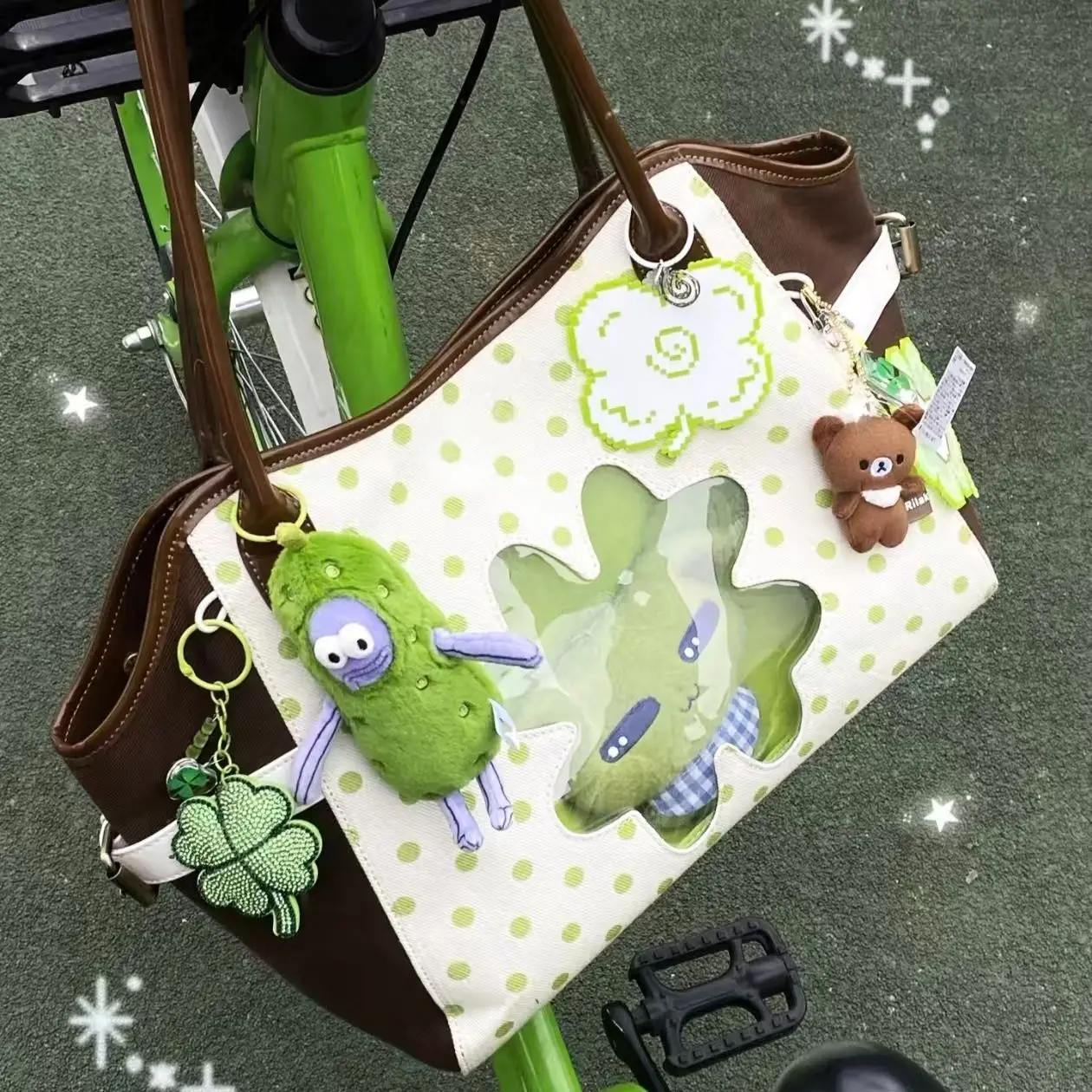New Green Lucky Sweet and Cute Ita Bag Ancient Style Portable Tote Bag Transparent Display Layer Star Chasing Shoulder Bag
New Green Lucky Sweet and Cute Ita Bag Ancient Style Portable Tote Bag Transparent Display Layer Star Chasing Shoulder Bag