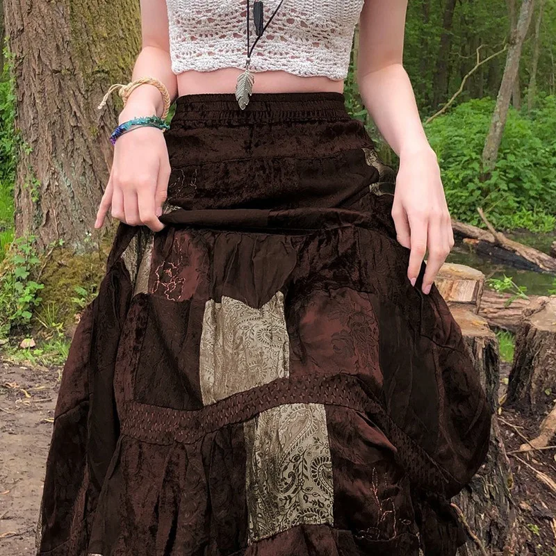 Large Hem Slimming Plaid Patchwork Loose Velvet Knee Length A-Line Skirt 2023 New
Large Hem Slimming Plaid Patchwork Loose Velvet Knee Length A-Line Skirt 2023 New