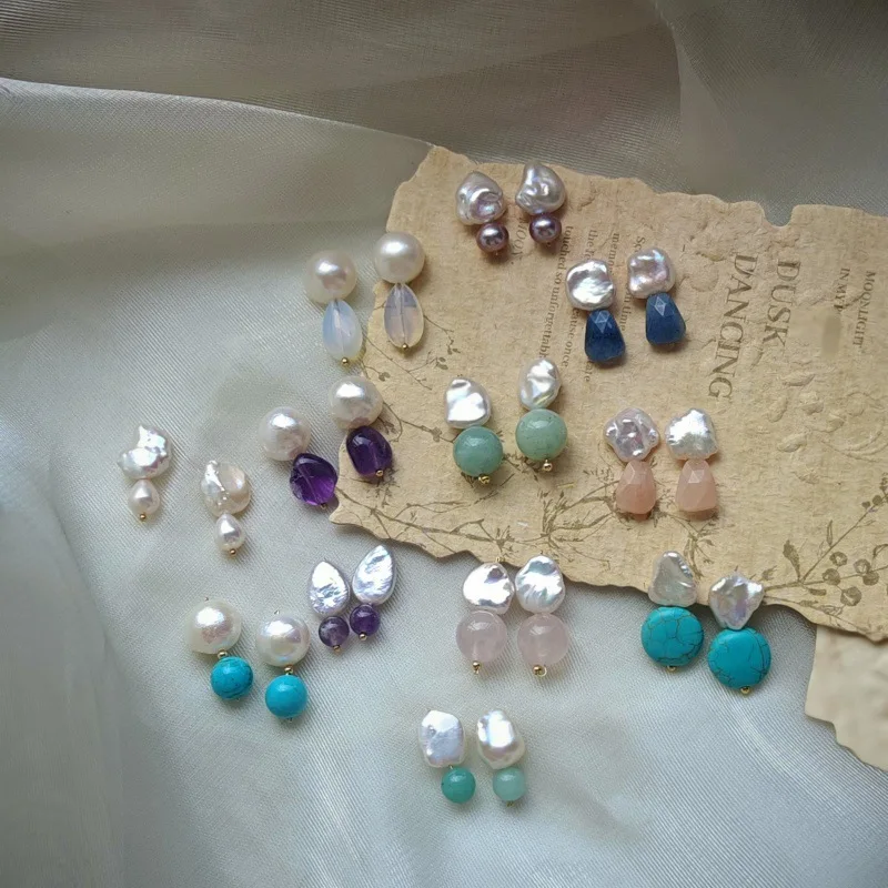 New White Natural Pearl Earrings 925 Sterling Silver Needle Irregular Turquoise Stone Amethyst Stone Classic Earrings for Women
New White Natural Pearl Earrings 925 Sterling Silver Needle Irregular Turquoise Stone Amethyst Stone Classic Earrings for Women