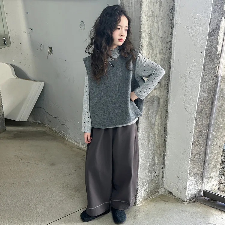 Korean Autumn Children Girl 3pcs Set Dot Printed Turtleneck Undershirt Kid Girl Vest 4-14Y Girl Wide Leg Pant School Girl Outfit
Korean Autumn Children Girl 3pcs Set Dot Printed Turtleneck Undershirt Kid Girl Vest 4-14Y Girl Wide Leg Pant School Girl Outfit