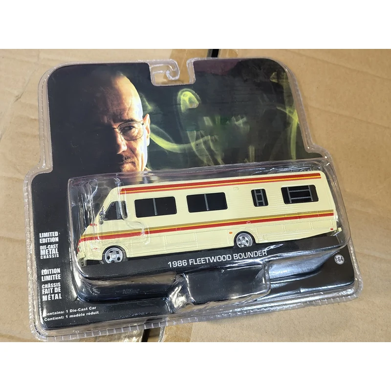 Литой металлический батут из сплава 1986 FLEETWOOD BOUNDER, игрушки в масштабе 1:64, модель автомобиля, классика, коллекция ностальгии для взрослых, сувенир, подарок, статический дисплей 
Литой металлический батут из сплава 1986 FLEETWOOD BOUNDER, игрушки в масштабе 1:64, модель автомобиля, классика, коллекция ностальгии для взрослых, сувенир, подарок, статический дисплей